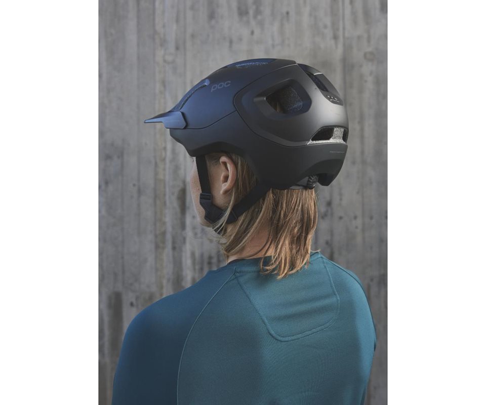 Poc Axion Spin Uranium Black Matte Xss