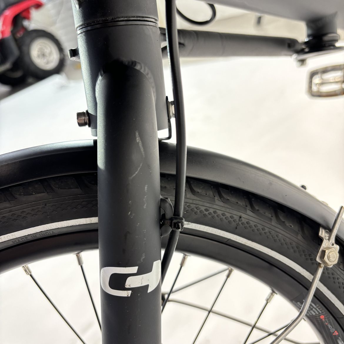 Begagnad El-Lådcykel Centurion Challenger E-Cargo Svart