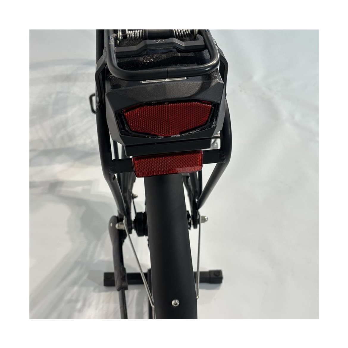 Begagnad Elcykel Black Winther Superbe 3 Dam 7-Växlar Mattsvart 400W