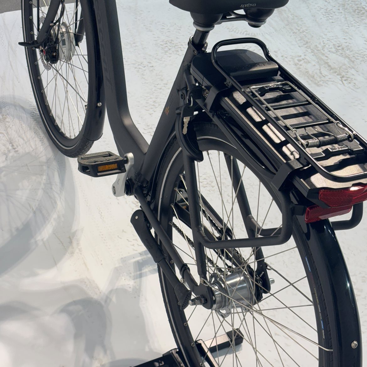 Begagnad Elcykel Crescent Elina Svart