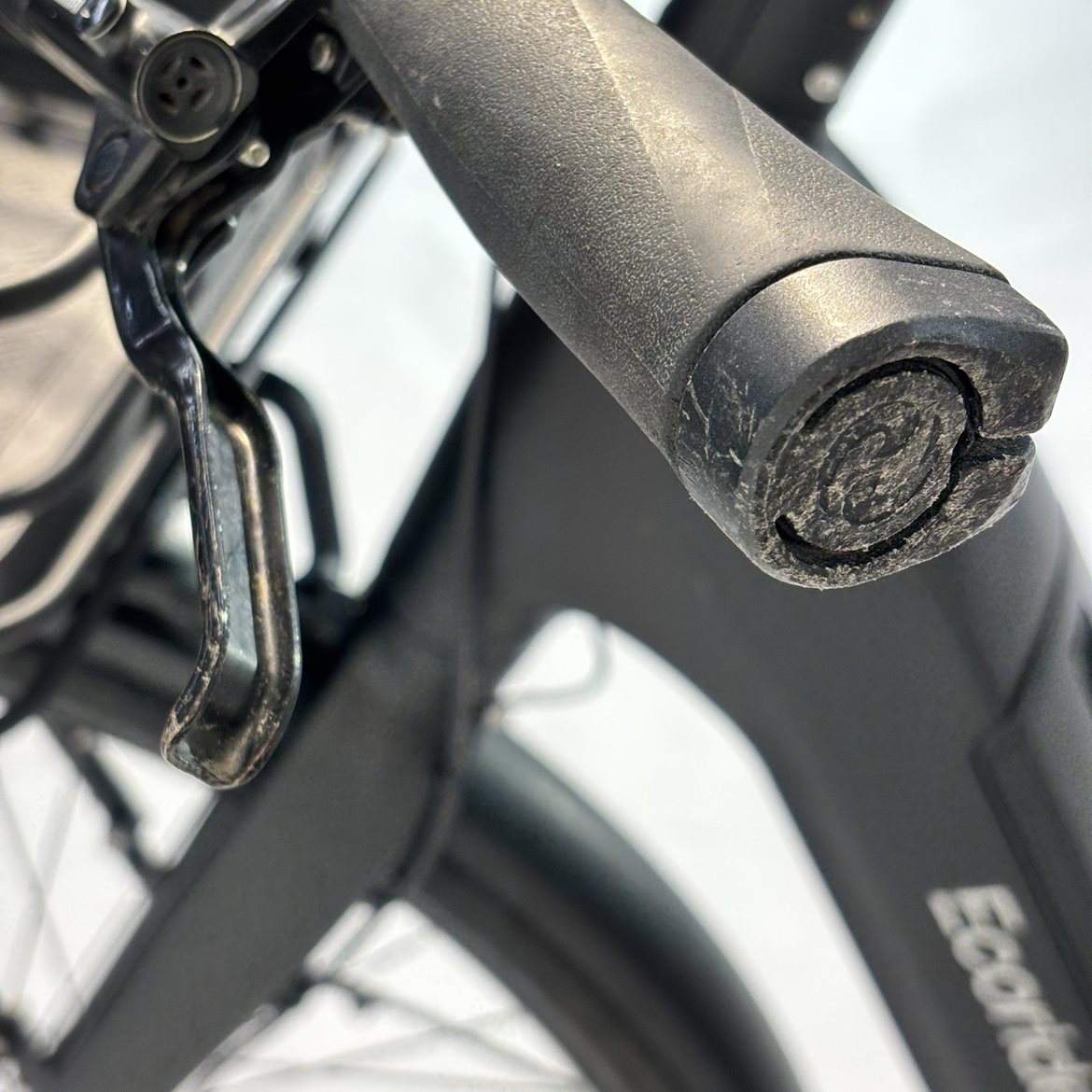 Begagnad Elcykel Ecoride Ambassador 4 Mittmotor Kedja Skivbroms Svart