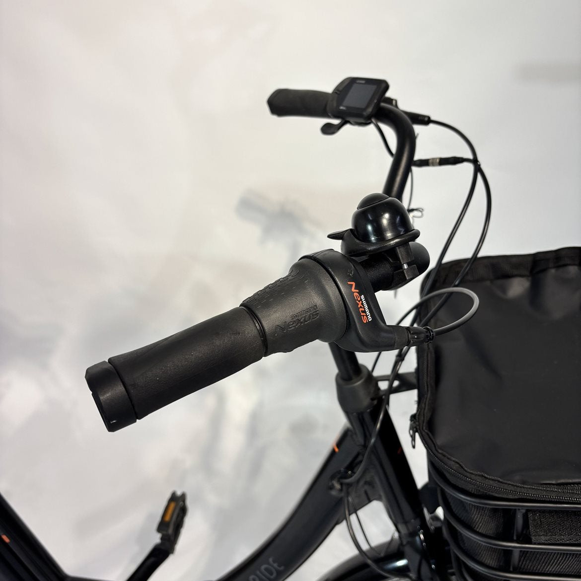 Begagnad Elcykel Ecoride Ambassador AXS H-Front 28 Svart