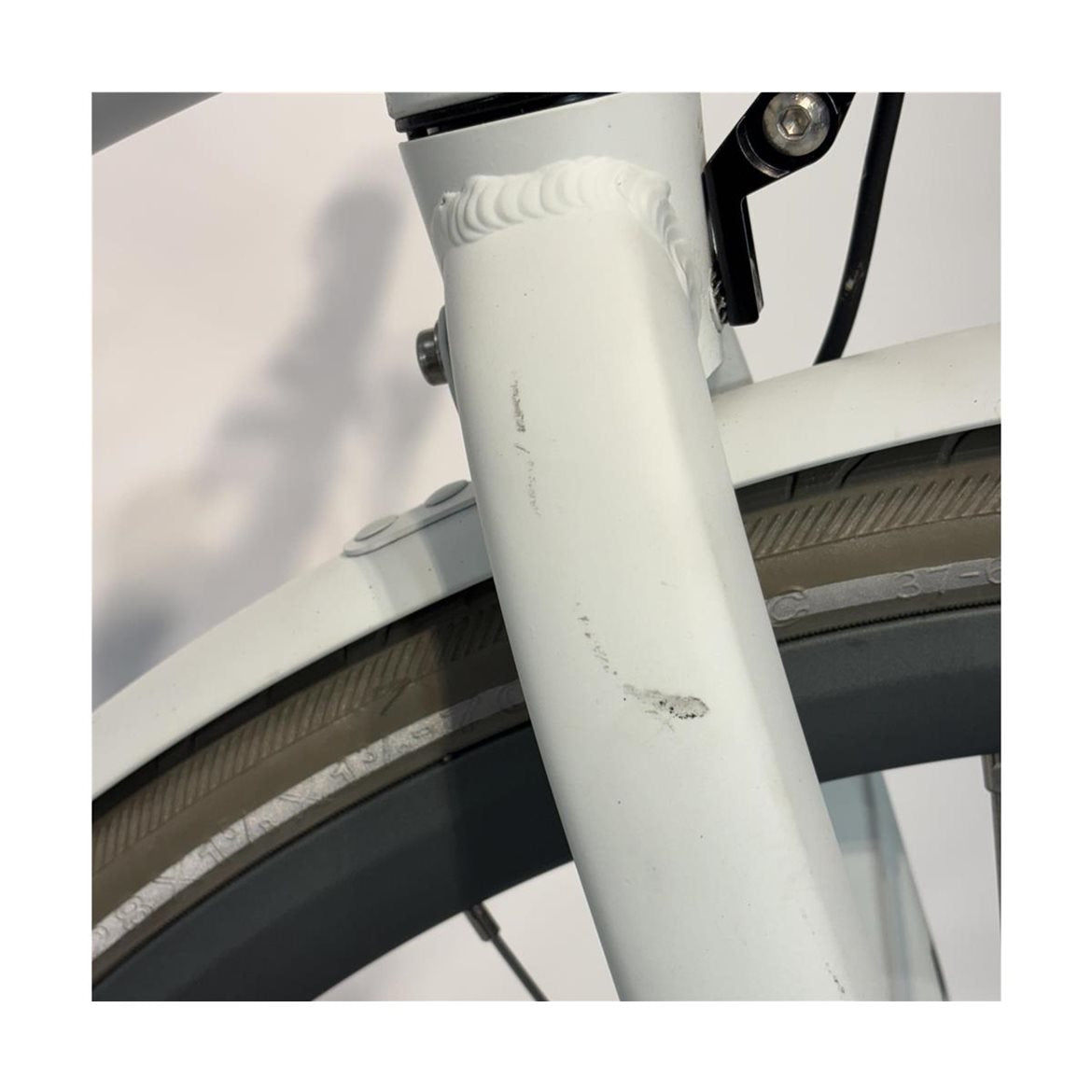 Begagnad Elcykel Frappé FSD R100 Dam Vit 9-Växlar