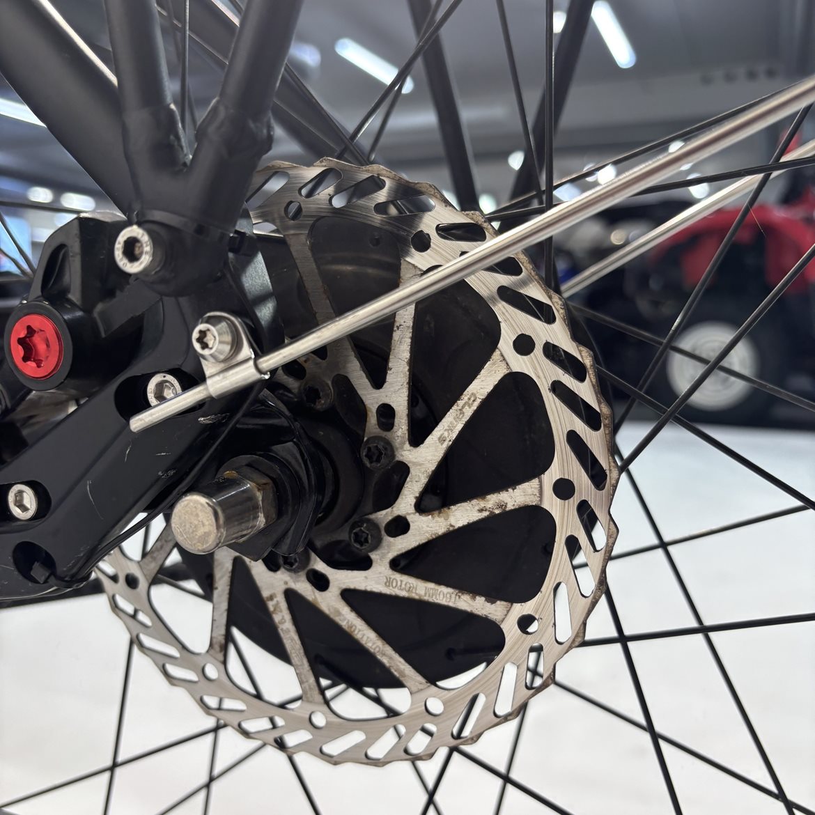 Begagnad Elcykel Nishiki Pro SLB Dam Matt Grå