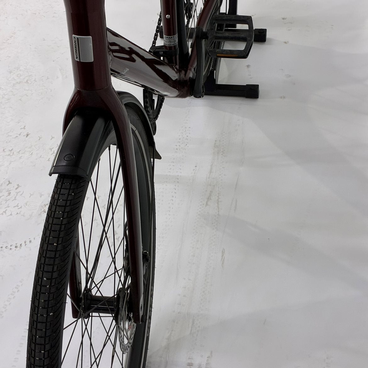 Begagnad Elcykel Orbea Vibe H30 EQ Metallic Burgundy Red Gloss