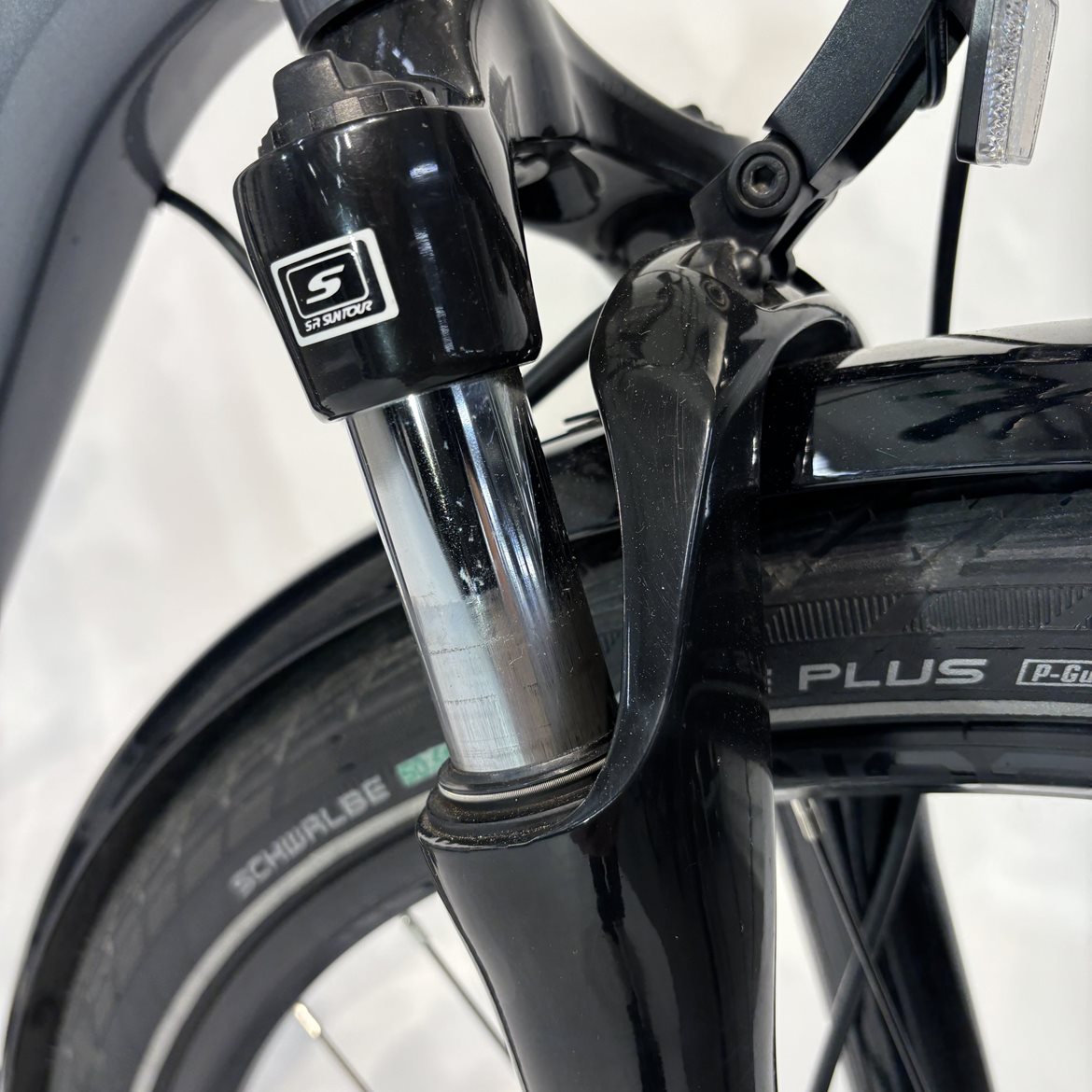 Begagnad Elcykel Trek Verve+ 1 Lowstep Galactic Grey