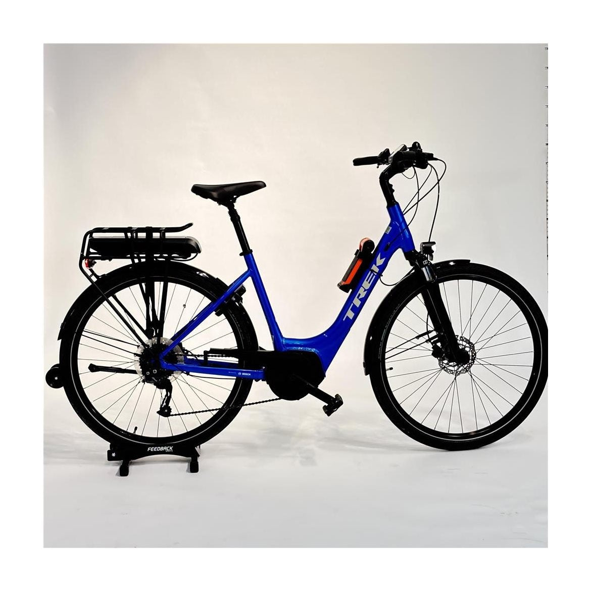 Begagnad Elcykel Trek Verve+2 Lowstep 500Wh Dam Blå