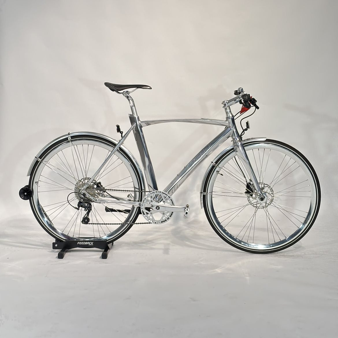 Begagnad Hybridcykel Avenue Airbase Herr Metal