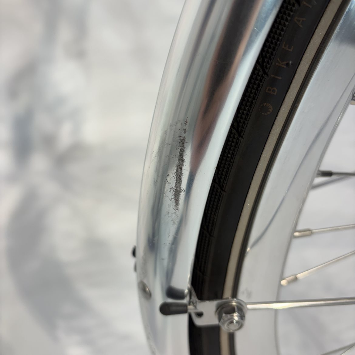 Begagnad Hybridcykel Avenue Airbase Herr Metal