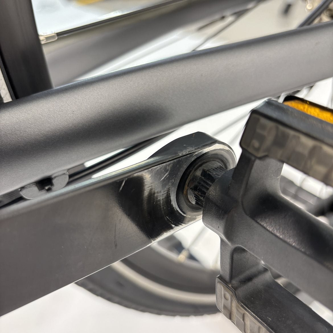 Begagnad Hybridcykel Nishiki XC Five Dam Lavagrå