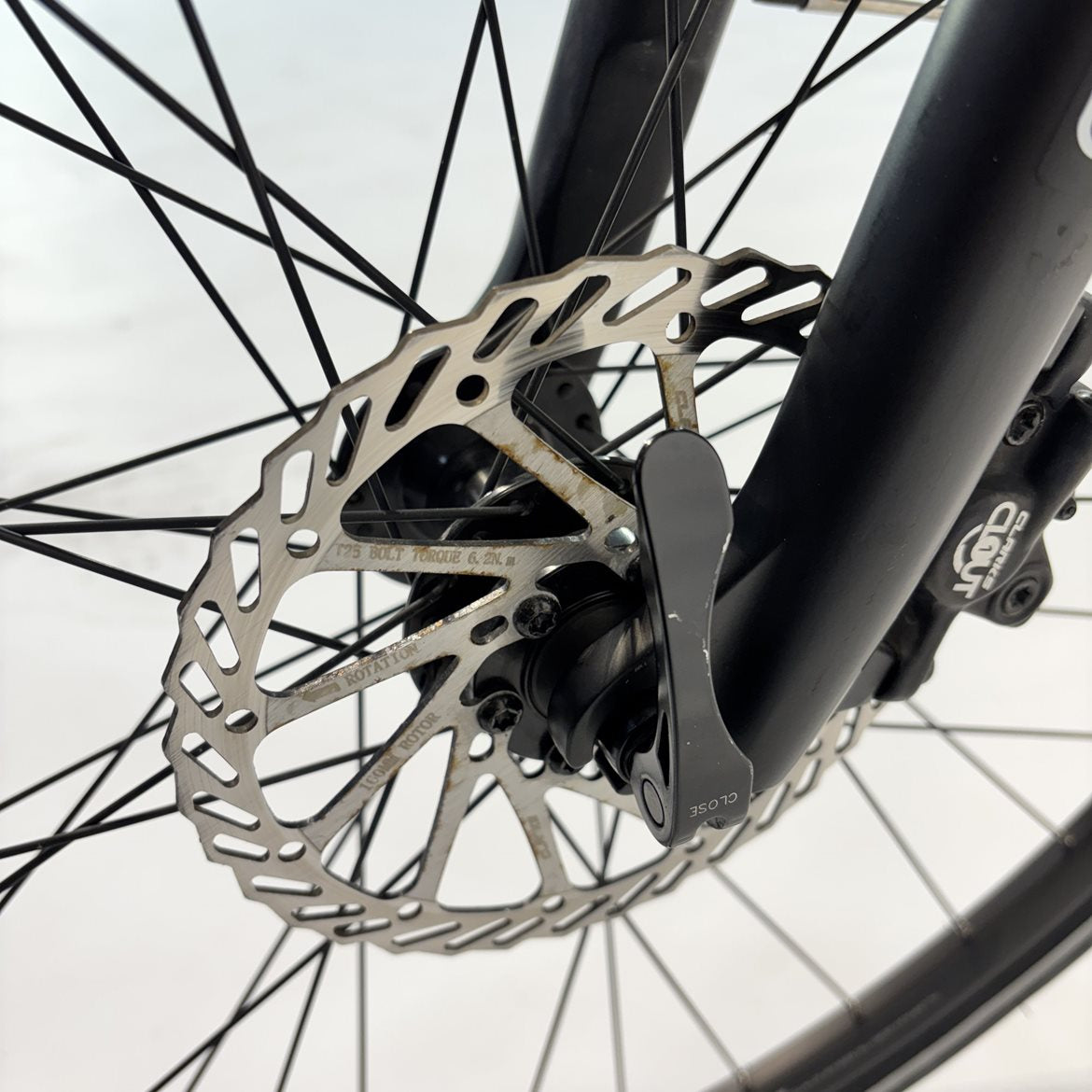 Begagnad Hybridcykel Nishiki XC Five Herr Djungelgrön