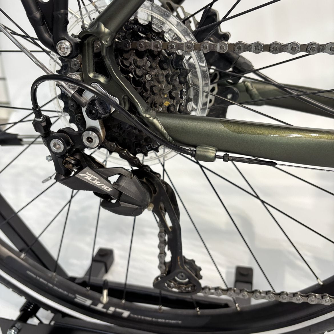 Begagnad Hybridcykel Nishiki XC Five Herr Djungelgrön