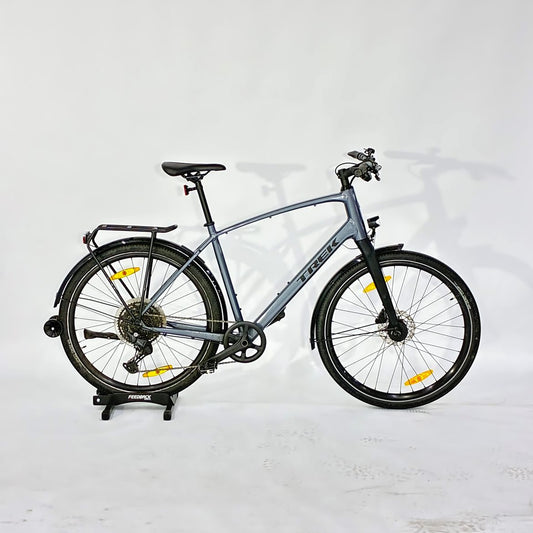 Begagnad Hybridcykel Trek Dual Sport 3