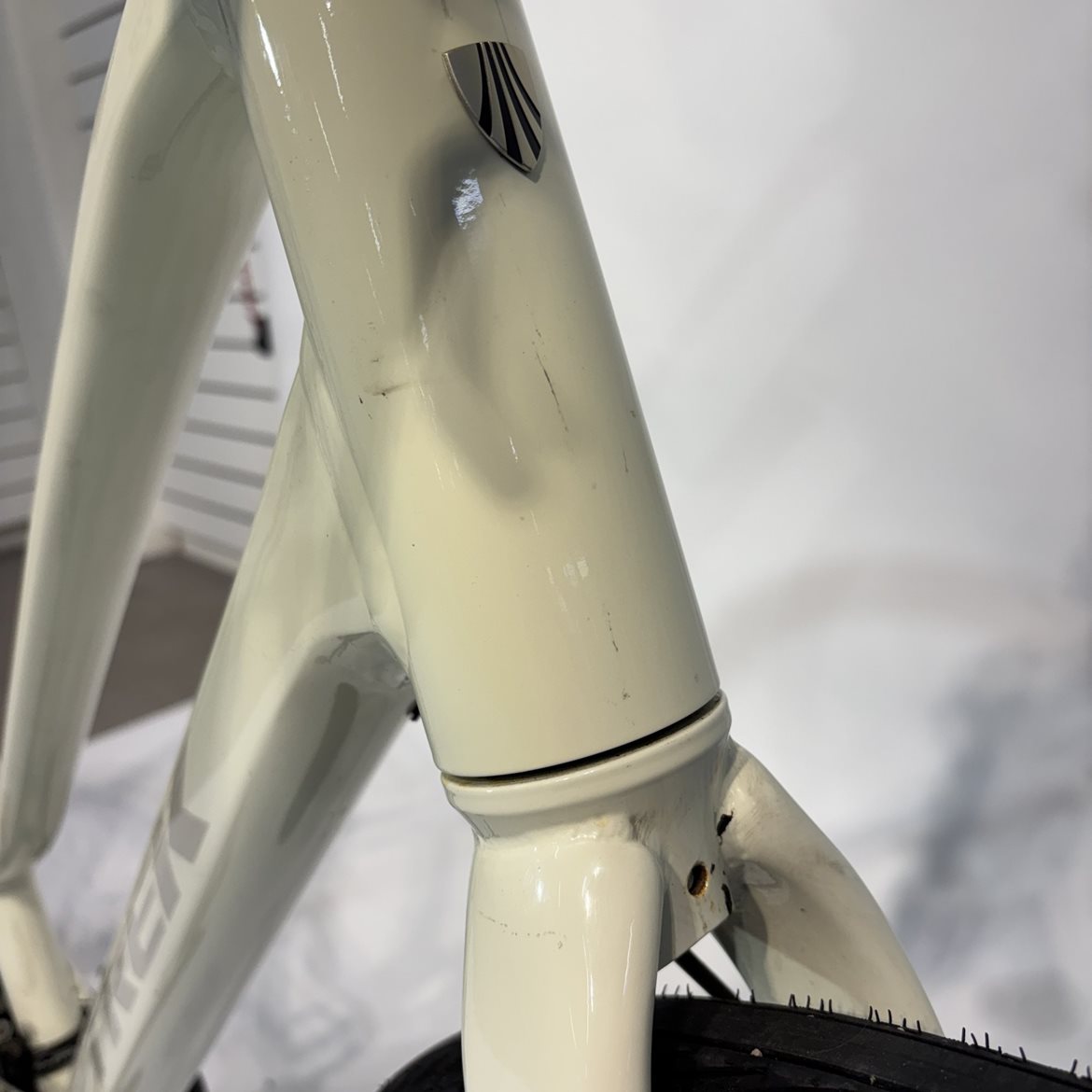 Begagnad Hybridcykel Trek FX 1 Midstep Gen 4 Era White