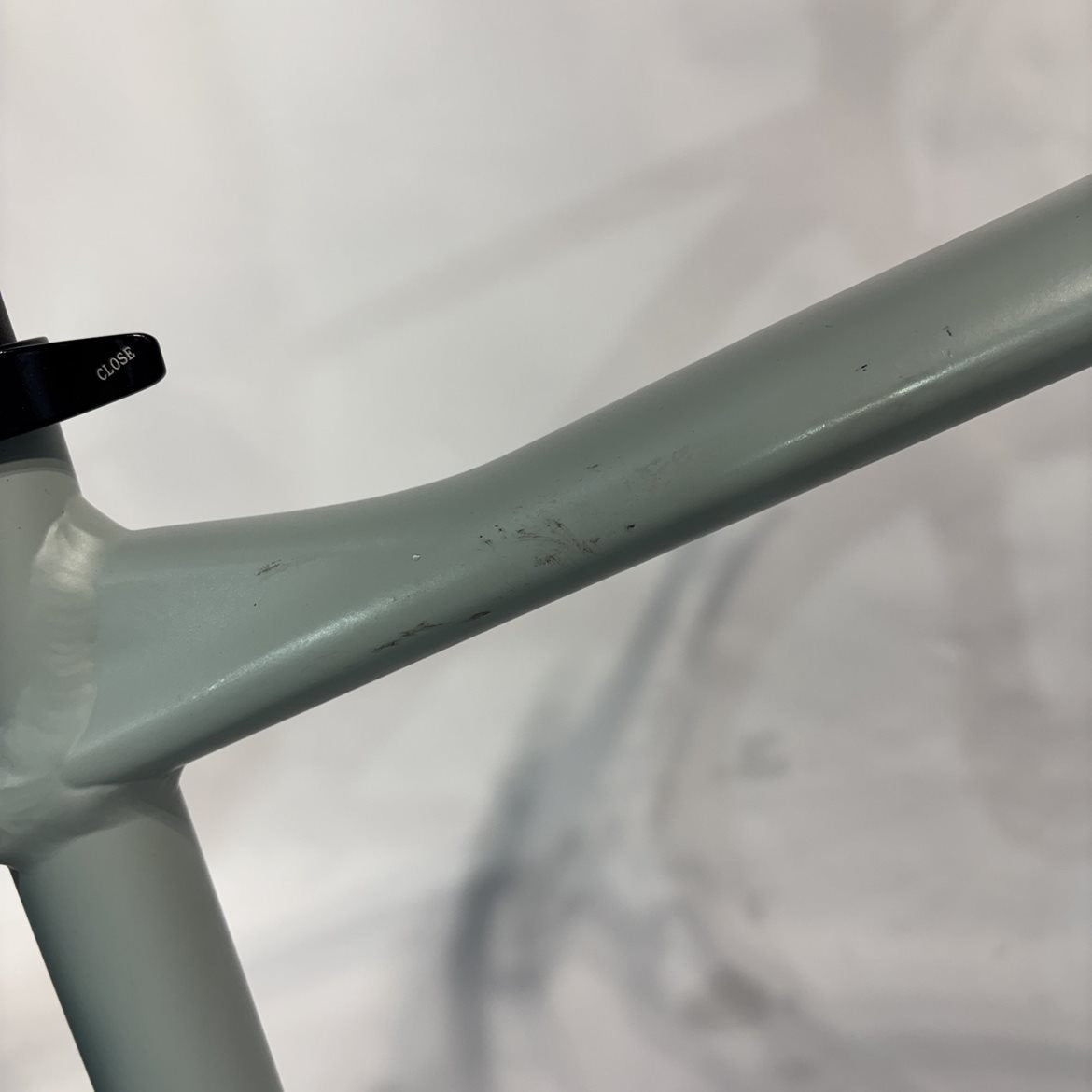 Begagnad Mountainbike Cube Aim Race Frozengrape/Turmalin