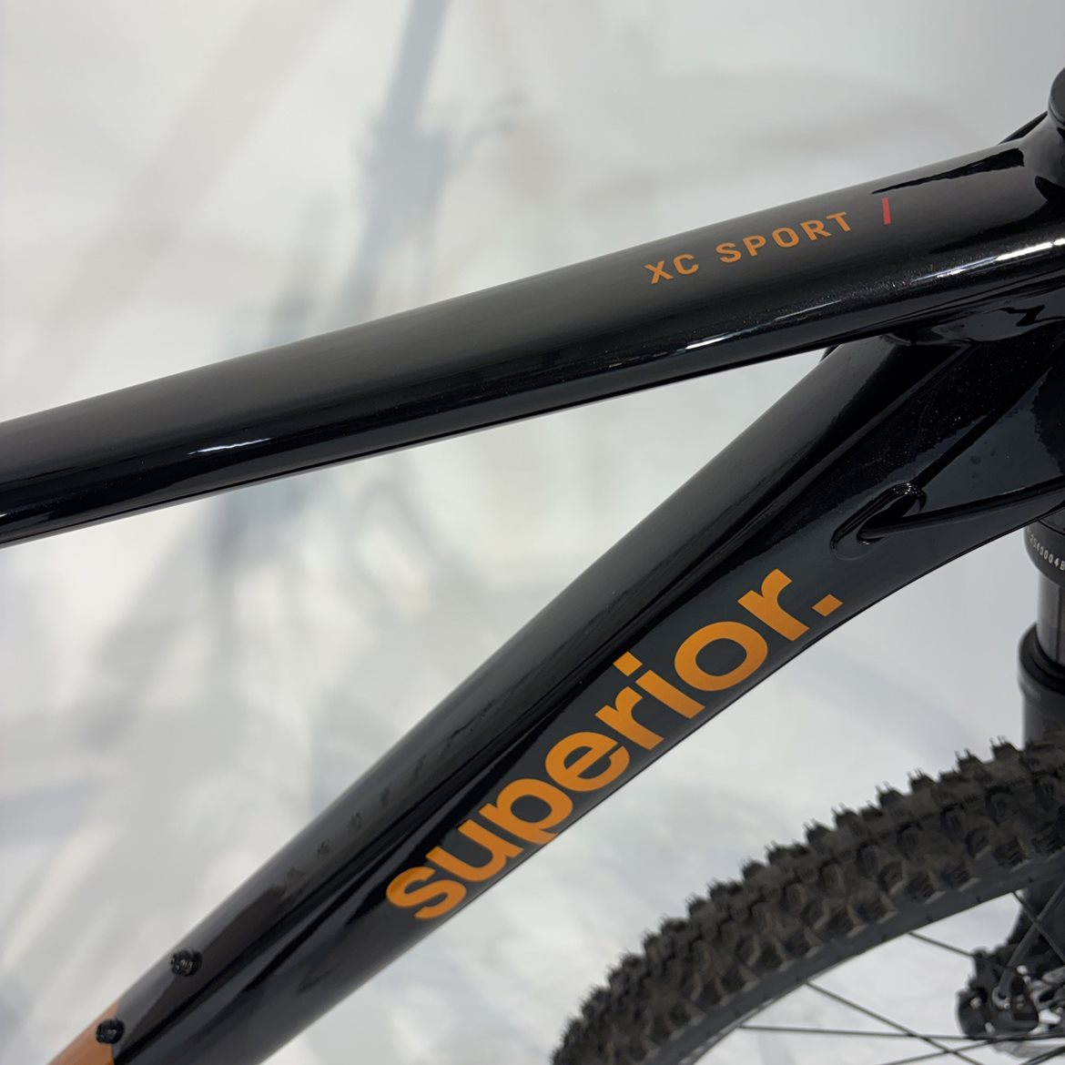 Begagnad Mountainbike Superior XC 6.1 Gloss Black/Gold