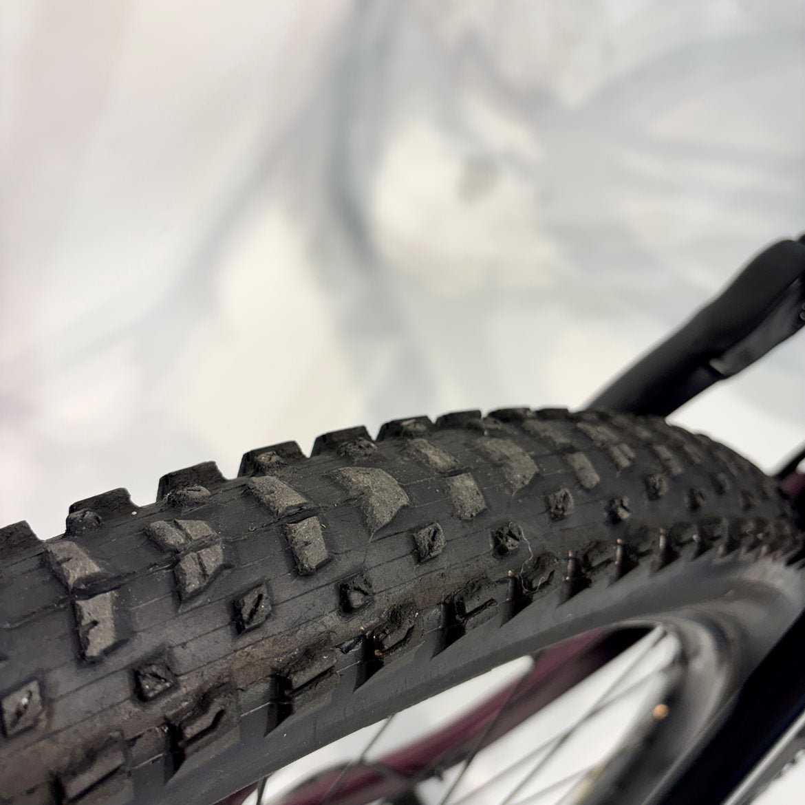 Begagnad Orbea Rise H30 El-MTB Metallic Mulberry/Black Matt