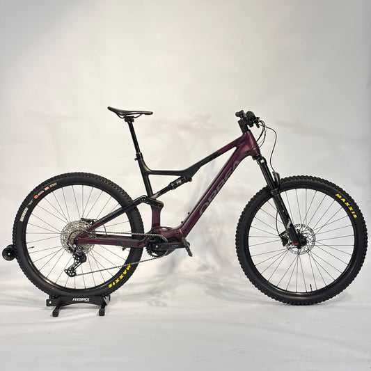 Begagnad Orbea Rise H30 El-MTB Metallic Mulberry/Black Matt