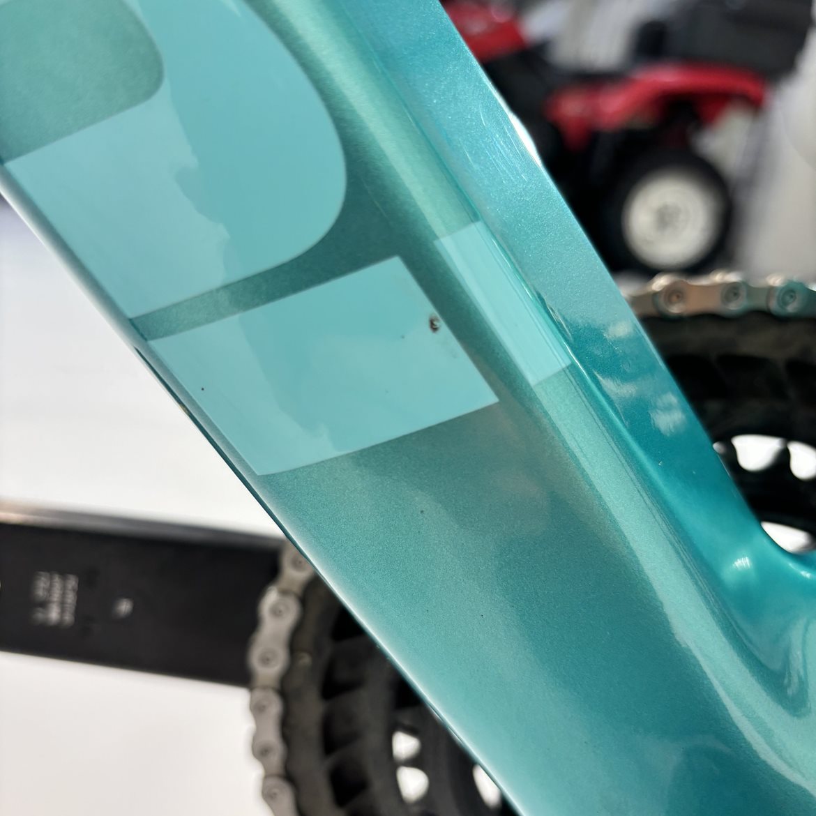 Begagnad Racercykel Bianchi Sprint Disc 105 Celeste