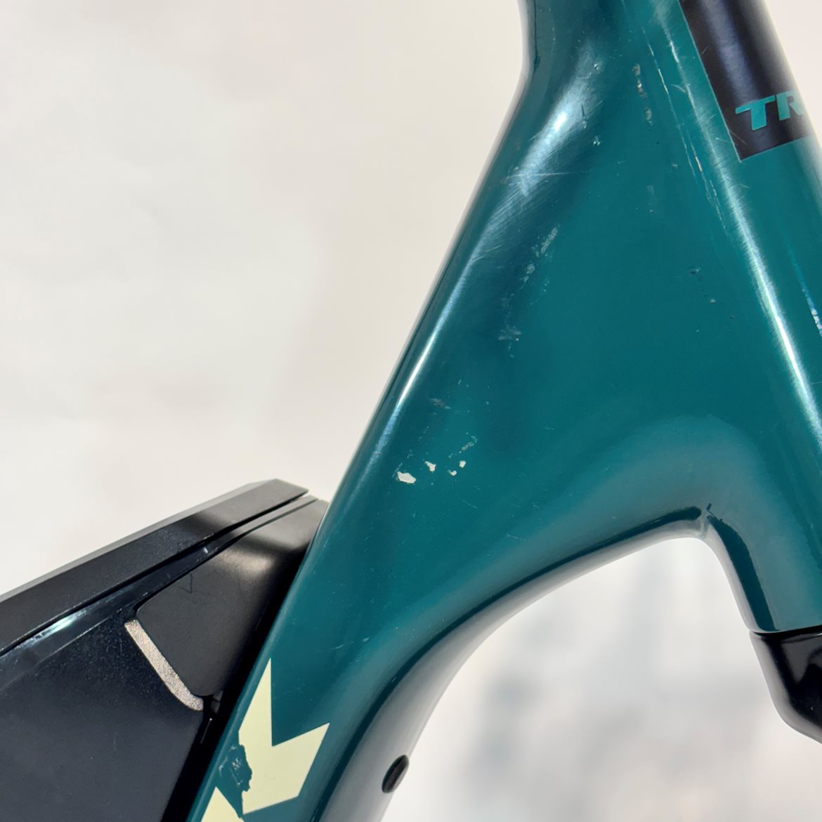 Begagnad Trek Allant+ 6 Lowstep 725Wh Elcykel Dam Grön