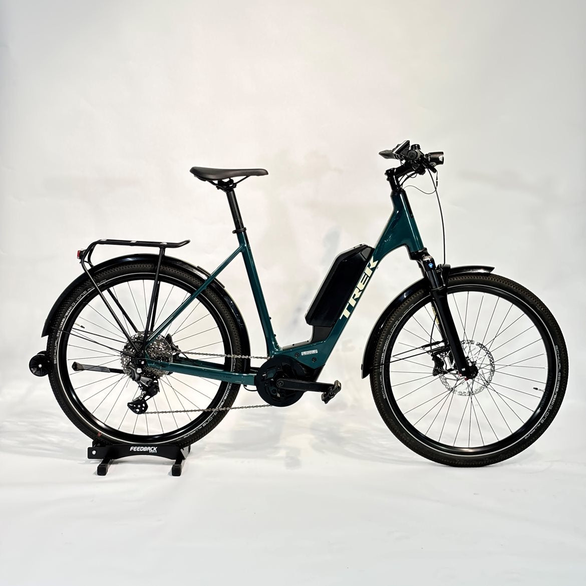 Begagnad Trek Allant+ 6 Lowstep 725Wh Elcykel Dam Grön