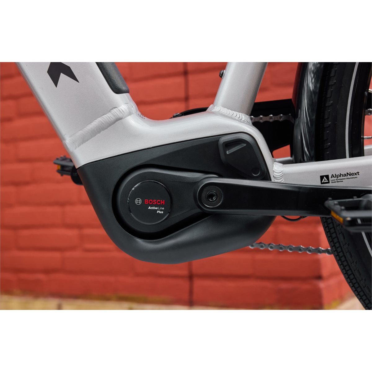 Elcykel Trek District+ 3 Lowstep R9 540Wh Lunar Silver