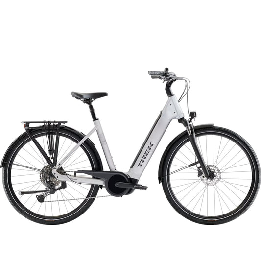 Elcykel Trek District+ 4 Lowstep R10 600Wh Lunar Silver