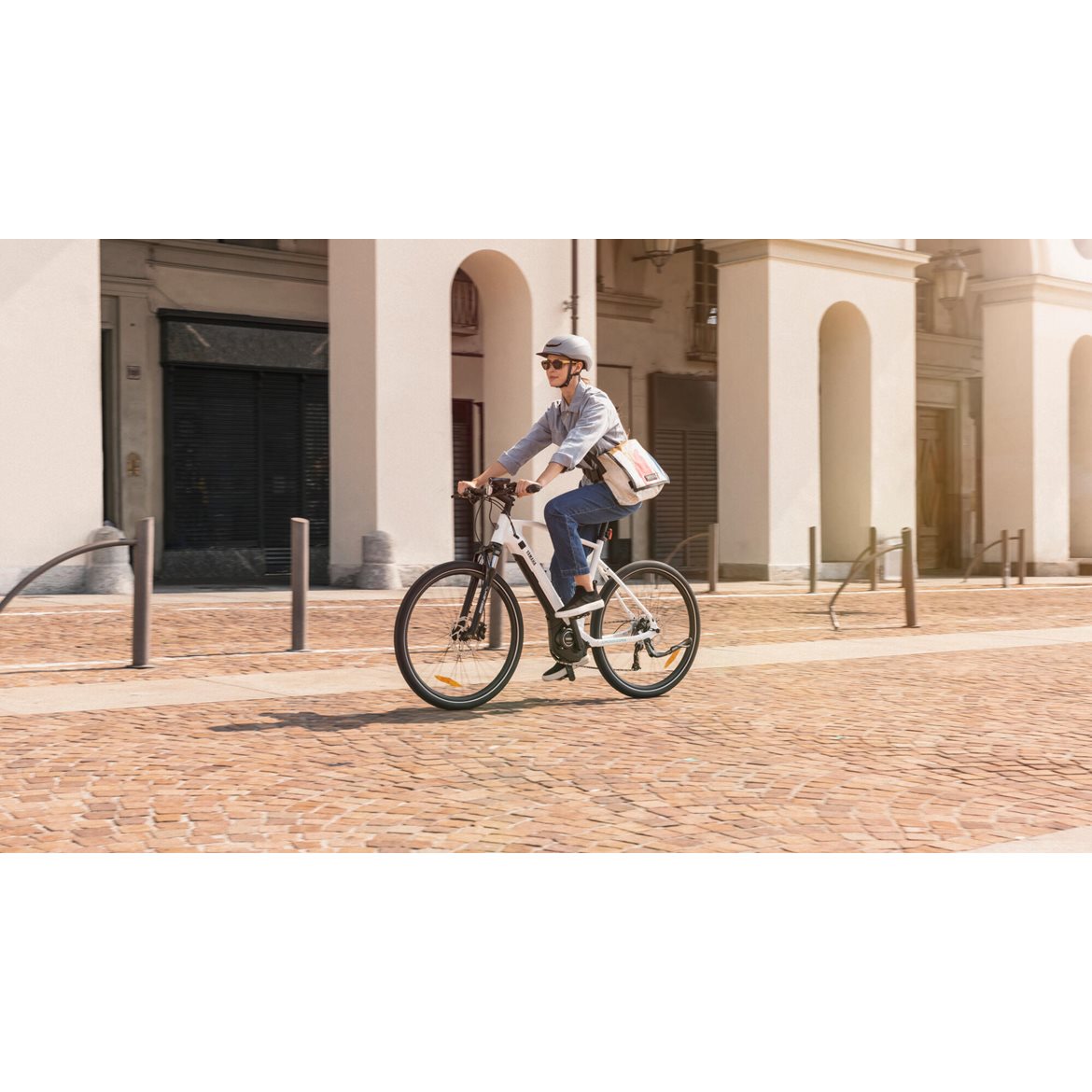 Elcykel Yamaha CrossCore RC Shiver White