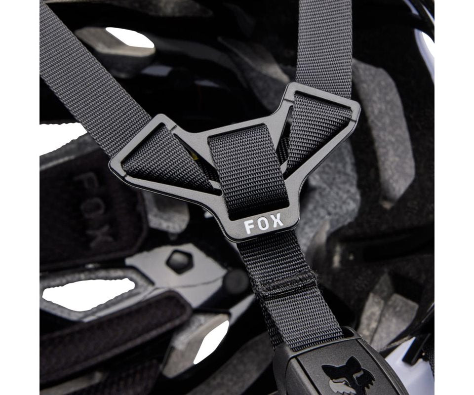 Fox Crossframe Pro Helmet Men White