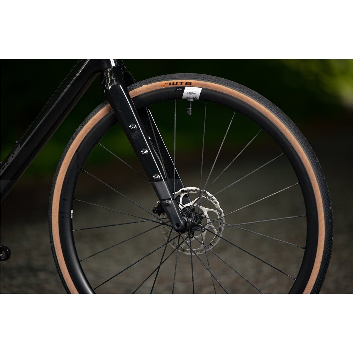 Gravel bike Rock Machine Lukk CR 80 Gloss Metallic Black