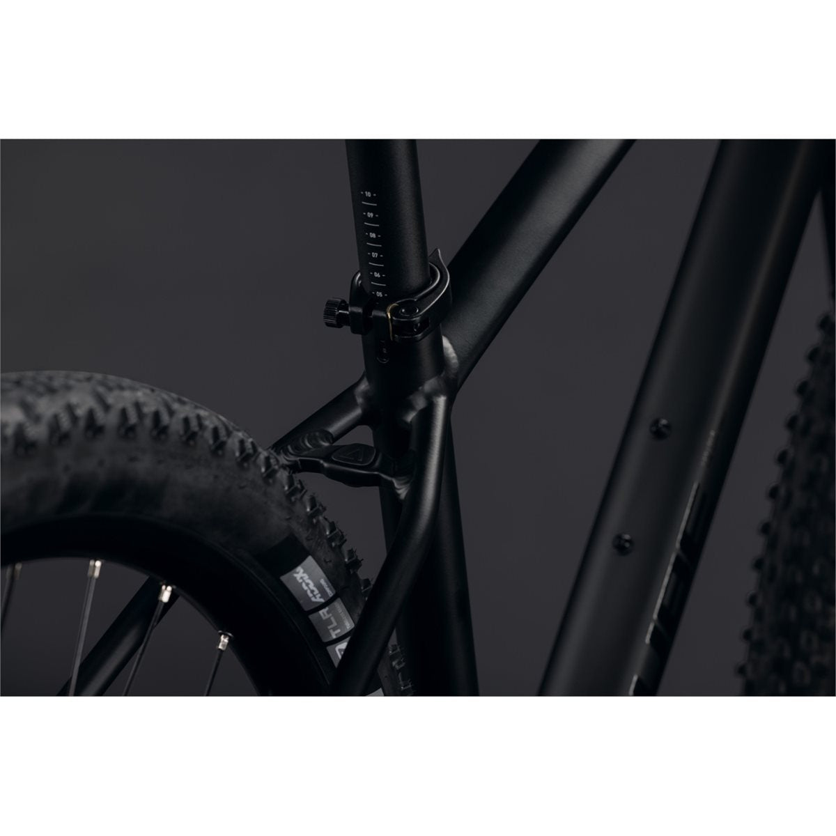 Hardtail MTB Cube Aim SLT Soot/Black