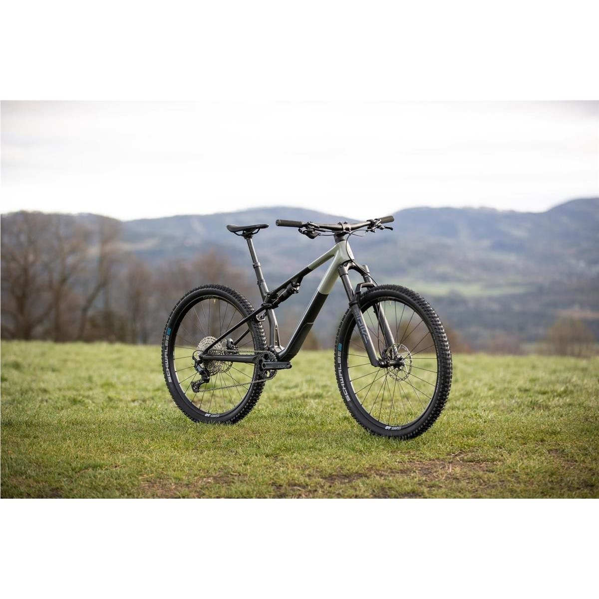 Heldämpad MTB Superior XF 9.6 DC Matte Carbon/Grey