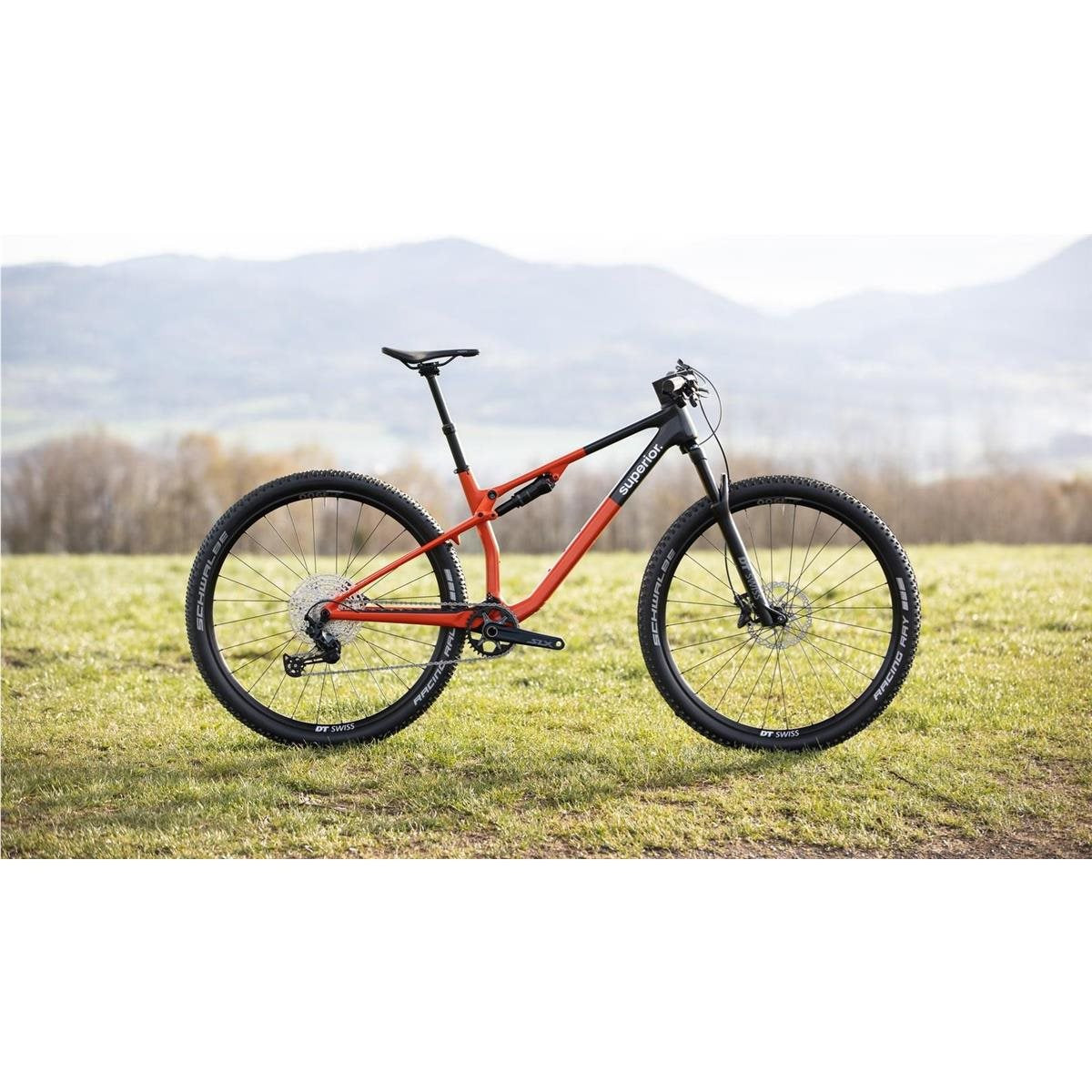 Heldämpad MTB Superior XF 9.6 RC Gloss Red/Black