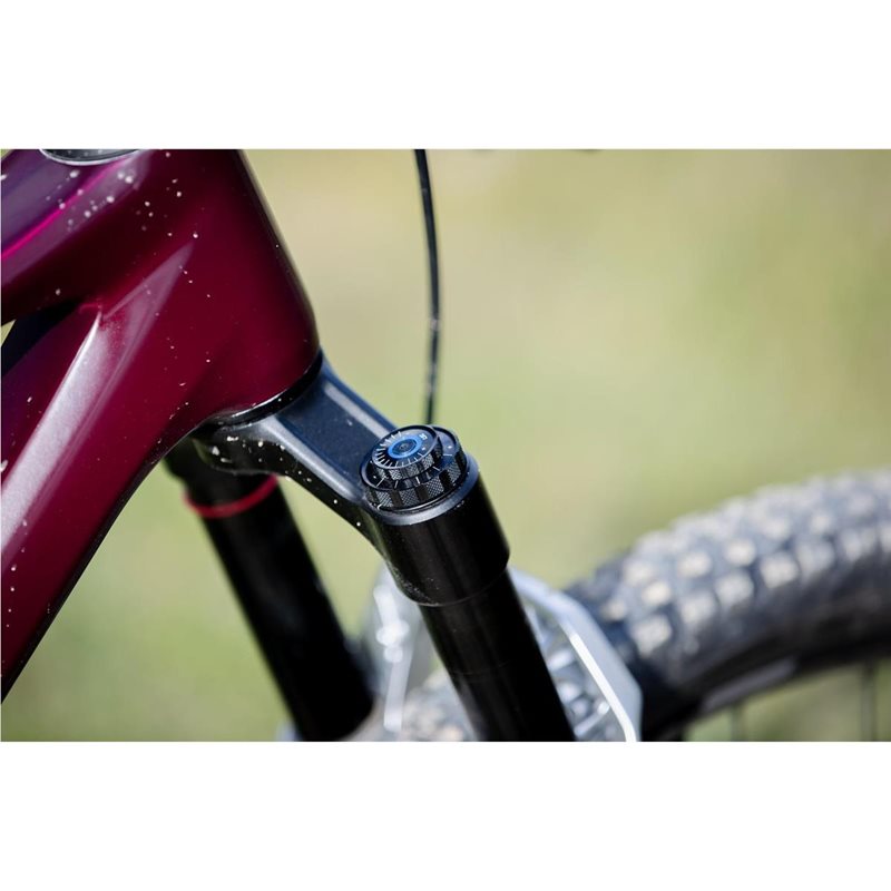 Heldämpad MTB Superior XF 9.7 DC Matte Carbon Berry