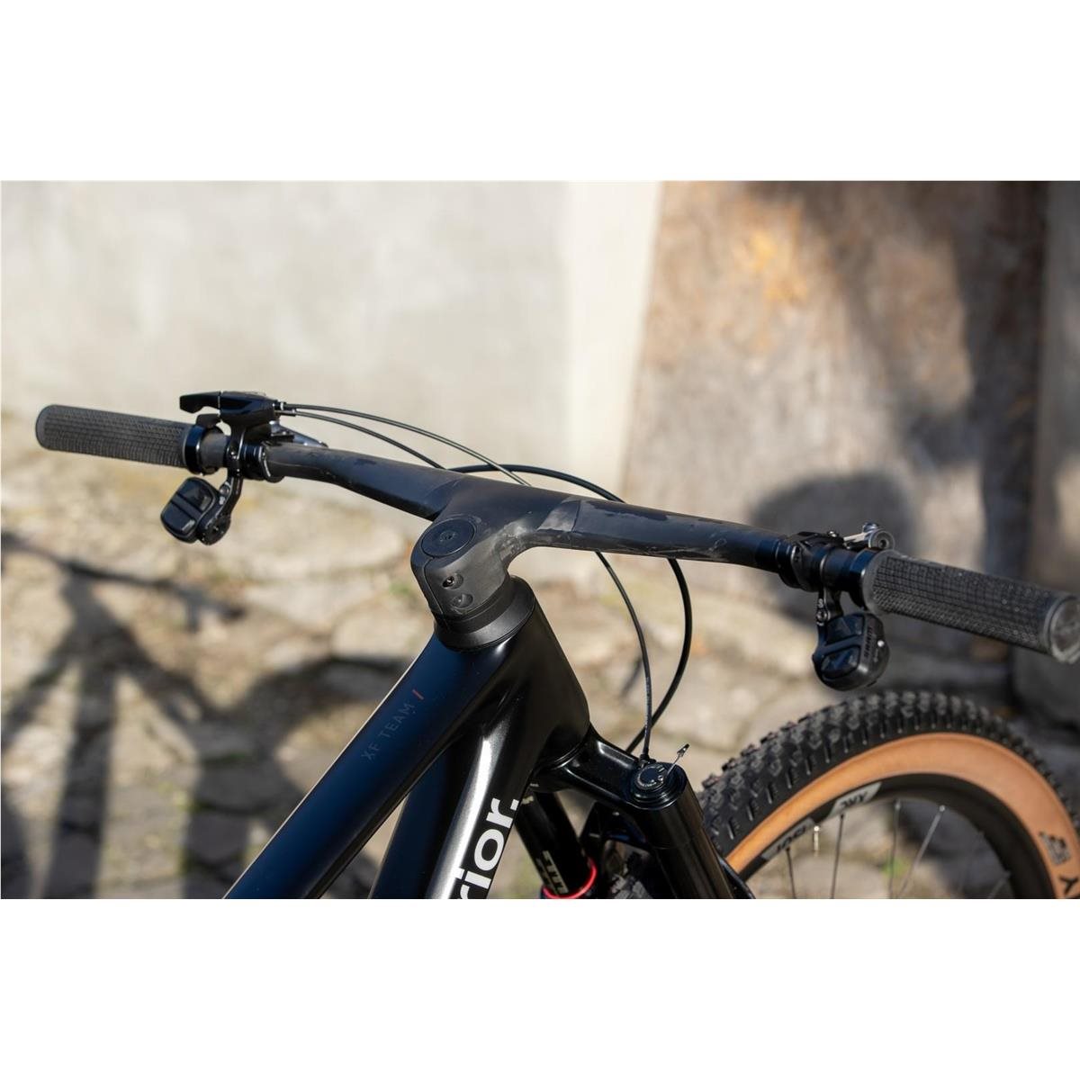 Heldämpad MTB Superior XF 9.9 Team Gloss Red Carbon/Black