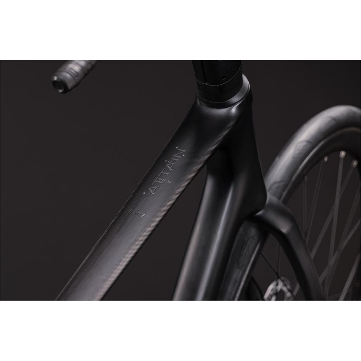 Racercykel allround Cube Attain C:62 Race Carbon/Coalchrome