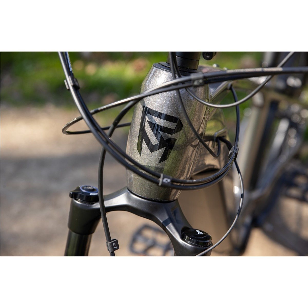Rock Machine eBlizz B90T Gloss Stone Grey