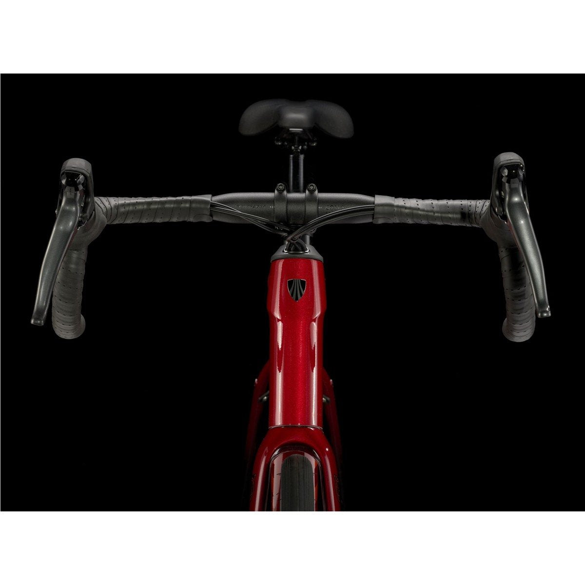 Trek Racer Domane AL 2 Gen 4 Crimson To Dark Carmine Fade