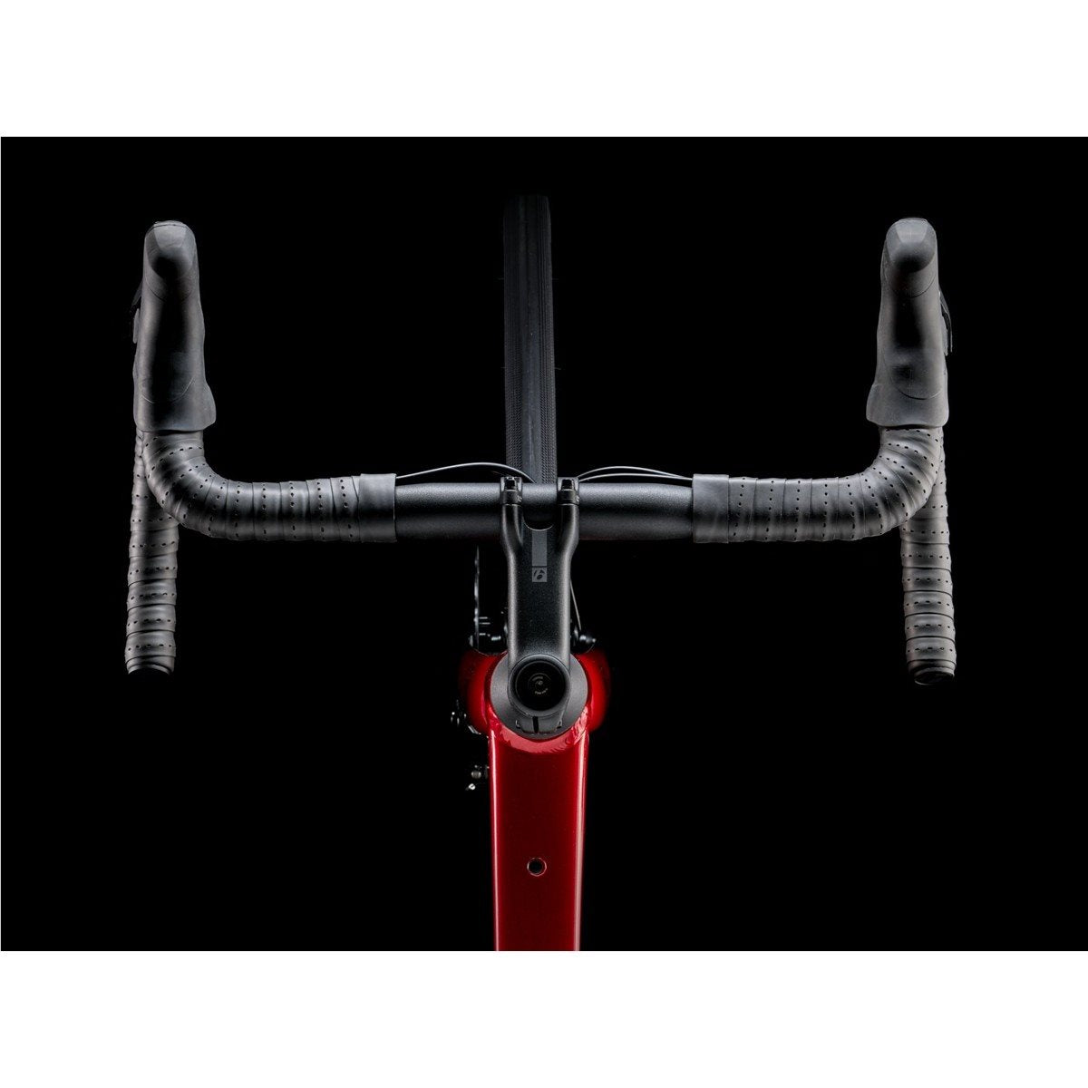 Trek Racer Domane AL 2 Gen 4 Crimson To Dark Carmine Fade