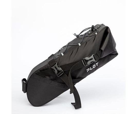 Sadelväska PLOT Explorer Bikepacking 8L svart