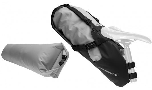 Sadelväska Blackburn Outpost Seat Pack Drybag 11L