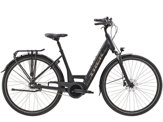 Elcykel Trek District+ 6C Lowstep 400Wh svart